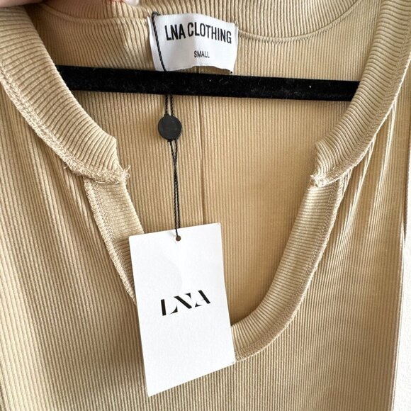 LNA Gaia Midi Ribbed Dress New in Pale Khaki Tan Size Small - Picture 4 of 12